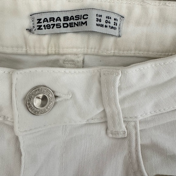 Zara Mid-Rise White Skinny Jean - Picture 2 of 3